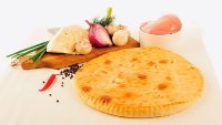 Осетинский пирог с курицей, сыром, грибами и болгарским перцем в Москве