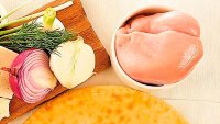 Осетинский пирог с курицей, сыром и зеленым луком в Москве
