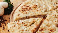 Осетинский пирог с курицей и картошкой в Москве